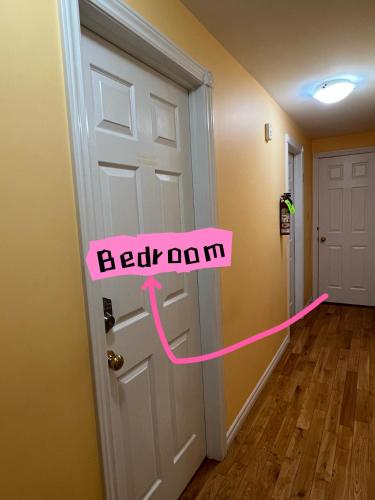 Фотография из галереи Lee's Ocean Peek B & B в городе Stratford