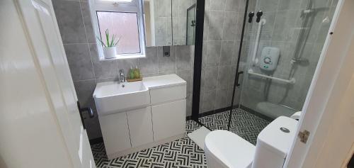 Rose Homestay Brighton - Free parking Ensuite studio room near Brighton Uni photo 22