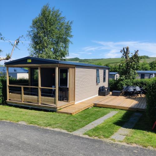 Photo de la galerie de l'établissement Bungalow Neuf dans camping 3 etoiles, à Hervelinghen