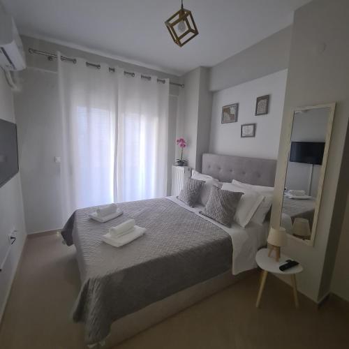 FREE PRIVATE PARKING # COZY GOLD #DTerra Apartments