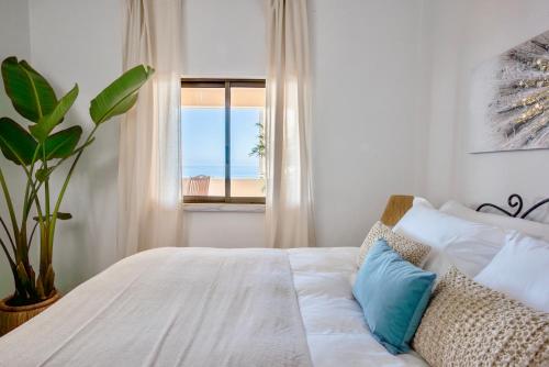 Casa Paraiso, big terass with amazing sea view
