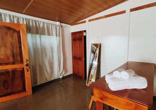 Postel nebo postele na pokoji v ubytování Grand Luna - Monteverde