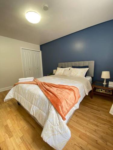 Cama o camas de una habitación en Live in NYC -20 Mins to Rockefeller, MoMA & World