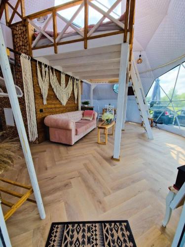 Χώρος καθιστικού στο Glamping nad stawem