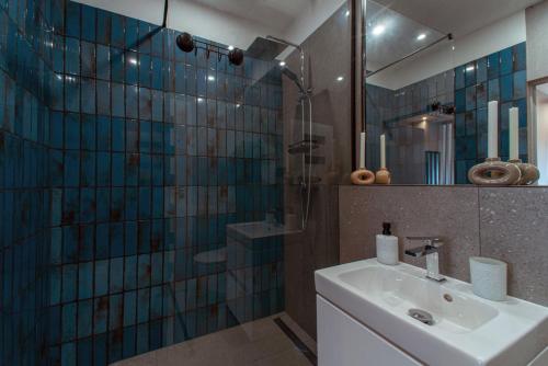 Ένα μπάνιο στο Apartament Kościuszki 47m44