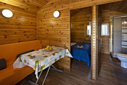 Fotografie z fotogalerie ubytování Bungalows - Càmping El Solsonès v destinaci Solsona