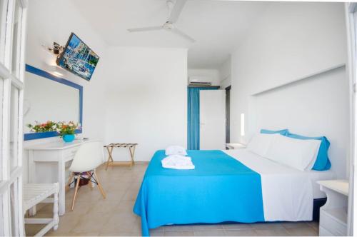Ένα ή περισσότερα κρεβάτια σε δωμάτιο στο Sea View Apartment in Dassia - Emily