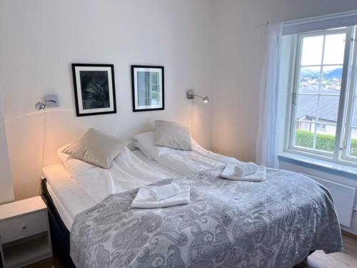 Postel nebo postele na pokoji v ubytování Verkshotellet Jørpeland