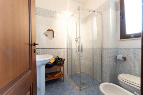 Ένα μπάνιο στο Rose Marine Casa Vacanza - Arancio