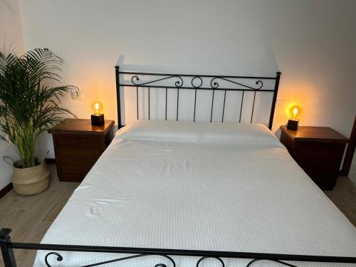 Ένα ή περισσότερα κρεβάτια σε δωμάτιο στο Zoe Holiday Home