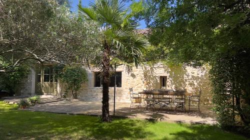 Mas de Faviérette, gîte Les Voûtes et gîte La Terrasse