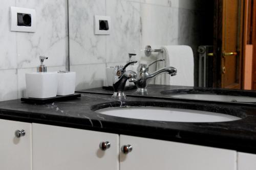 Gallery image of ARIA DI CASA APARTMENT in Florence