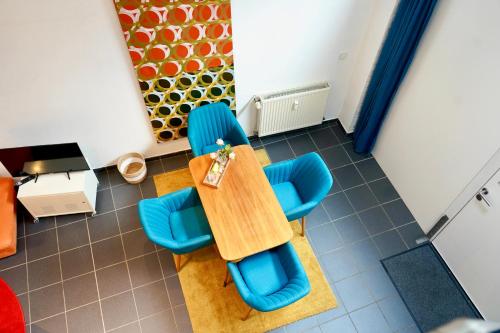 Ruang duduk di Privates & ruhiges Maisonette - Loft in Pulheim