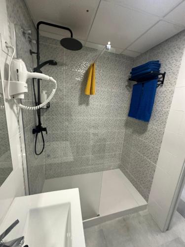 Apartamento Moderno Soho - Nuevo! En el centro y cerca de la playa!Parking gratuito!