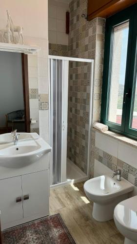 Ένα μπάνιο στο Agriturismo Le Macine-Poggio Cono