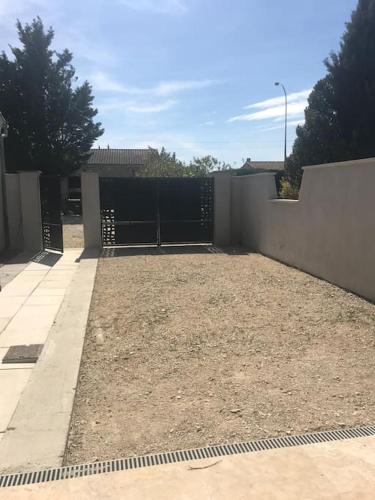 Φωτογραφία από το άλμπουμ του Appartement en bordure de sorgue στο LʼIsle-sur-la-Sorgue