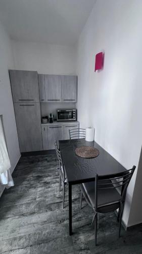 Ideal house photo 14