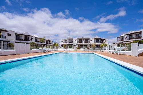 Beautiful Home in Lanzarote 5 mins from Marina