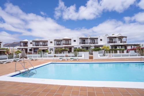 Beautiful Home in Lanzarote 5 mins from Marina
