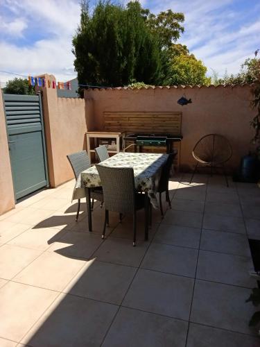 Photo de la galerie de l'établissement Maison entièrement rénovée, à La Londe-les-Maures