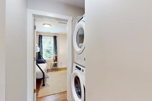 Φωτογραφία από το άλμπουμ του Cool Springs Manor σε Asheville