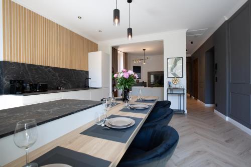 Photo de la galerie de l'établissement L'Oranger T4 Elegant and bright Prime Location, à Grasse