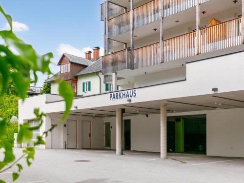 an external view of a building with a balcony at Apart33 Top 1-28 in Haus im Ennstal
