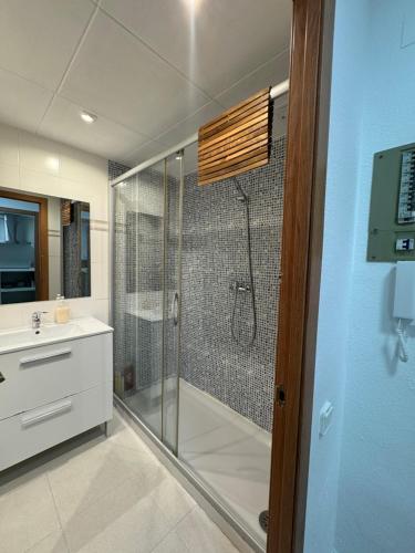 O baie la Royal Paradise