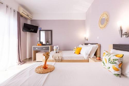 เตียงในห้องที่ PotamSea Bliss 3 - Beach Front, Sun Beds & Parking