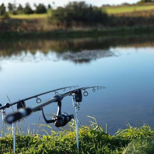 a view of a fishing rod in front of a lake at Deluxe 3 Bed Holiday Home in Port Seton in Port Seton