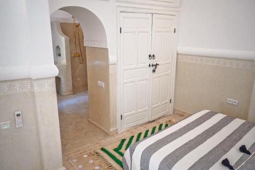 Letto o letti in una camera di Riad Zayn & Spa