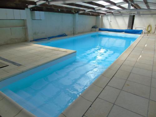 gîte 6 personnes cognac piscine