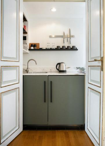 HomeMi Sant'Ambrogio Apartment