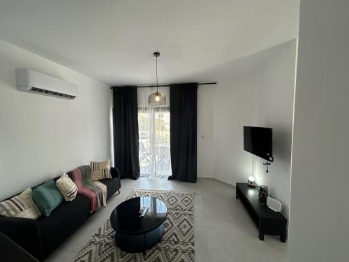 Limassol Urban Beach Retreat- 500m from the beach