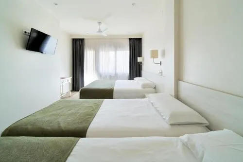 Hostal Sol y Miel photo 14