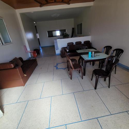 Una cocina o zona de cocina en Pour Familles Ferme Piscine Privée Hammam Beldi Sid Abed Près de Walidiya Calme Total