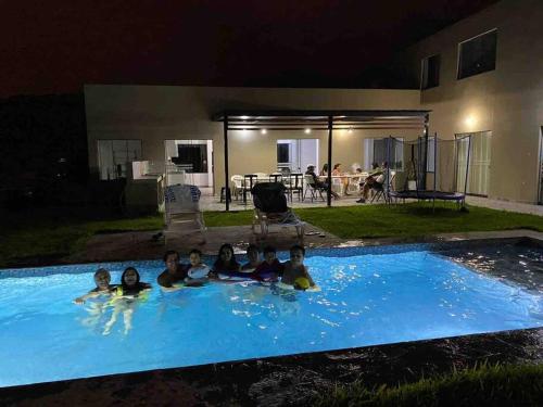 Bazén v ubytování Casa de Campo en Cieneguilla nebo v jeho okolí