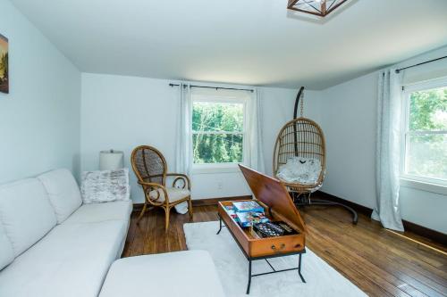 Χώρος καθιστικού στο Black Bear Vista-3BR Fast Wi-Fi