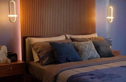 Ένα ή περισσότερα κρεβάτια σε δωμάτιο στο 2 Bedroom condo at La Fayette Megaworld