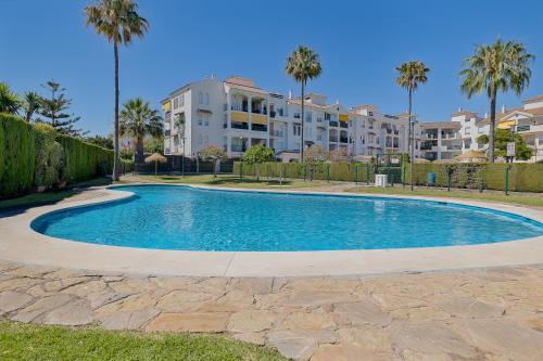 Lorcrisur Apt Near Puerto Banus
