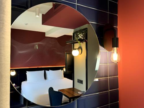 Postel nebo postele na pokoji v ubytování Design Hotel & Private Spa - Tbilisi Edition