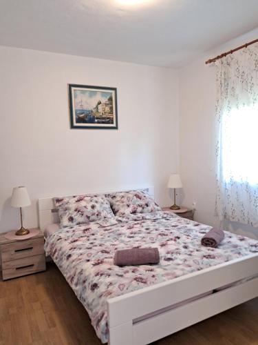 Cozy-family apartment (5-10 min from main market)