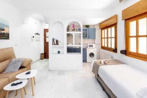 APARTAMENTO ADULTOS CENTRO NUEVA DE LA VIRGEN 2 free parking