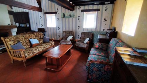 Ruang duduk di Gîte de la Courtaudière