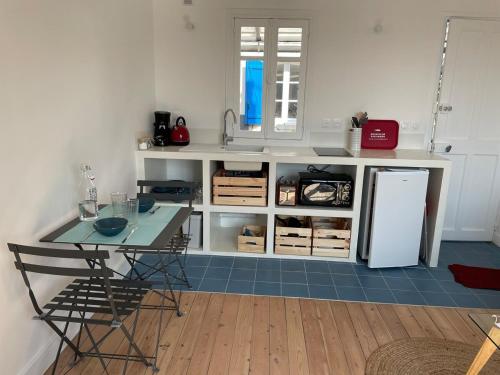 Superbe studio avec terrasse au centre ville