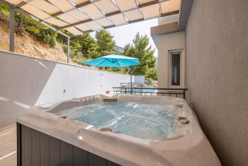 Fotografie z fotogalerie ubytování Villa Maya v destinaci Marusici 