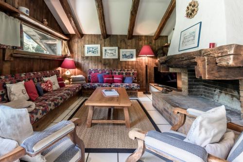 Photo de la galerie de l'établissement Chalet Poya - Maison entiere, aux Houches