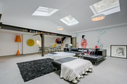 Logement atypique 200m2 au Calme et Confort