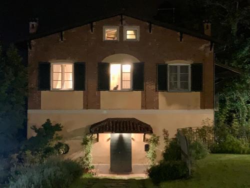 Το κτήριο όπου στεγάζεται  η παραθεριστική κατοικία
