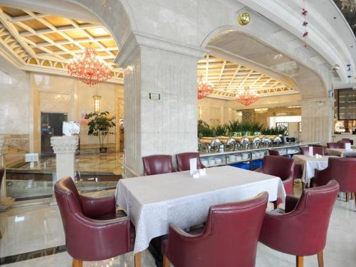 Restaurace v ubytování Regency Hotel